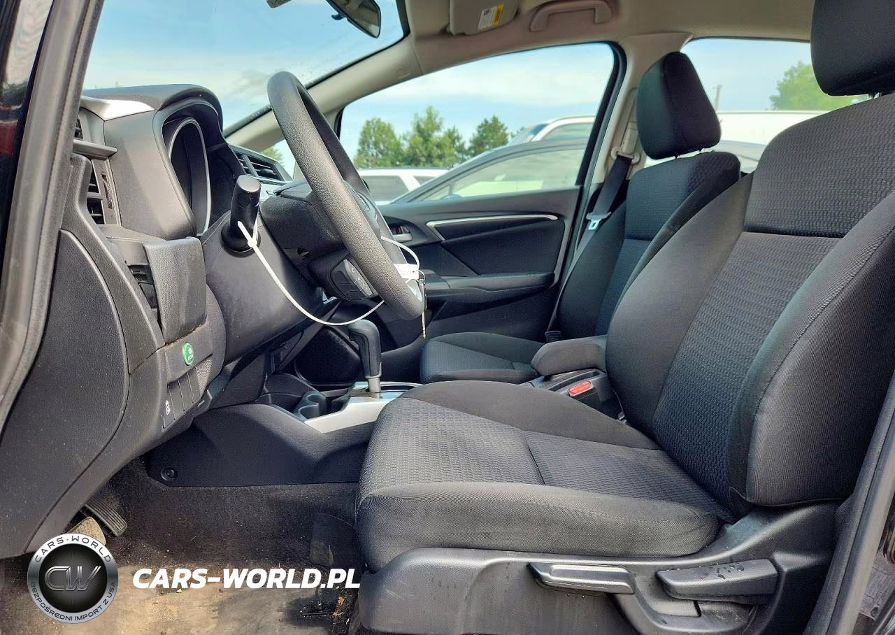 2020 Honda Fit Lx VIN:3HGGK5H44LM717114 - 7