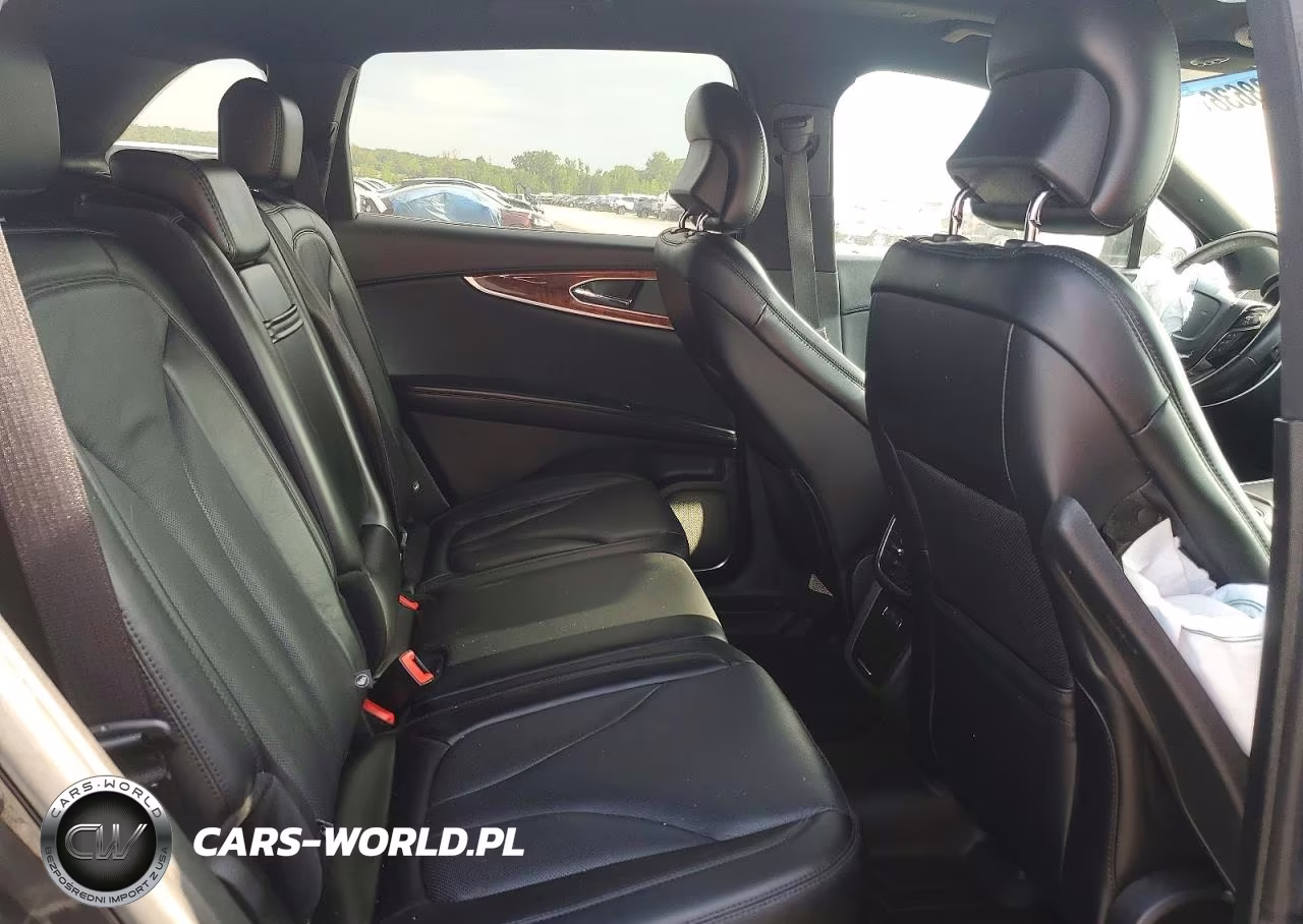 2019 Lincoln Nautilus Reserve VIN:2LMPJ8L93KBL19513 - 11