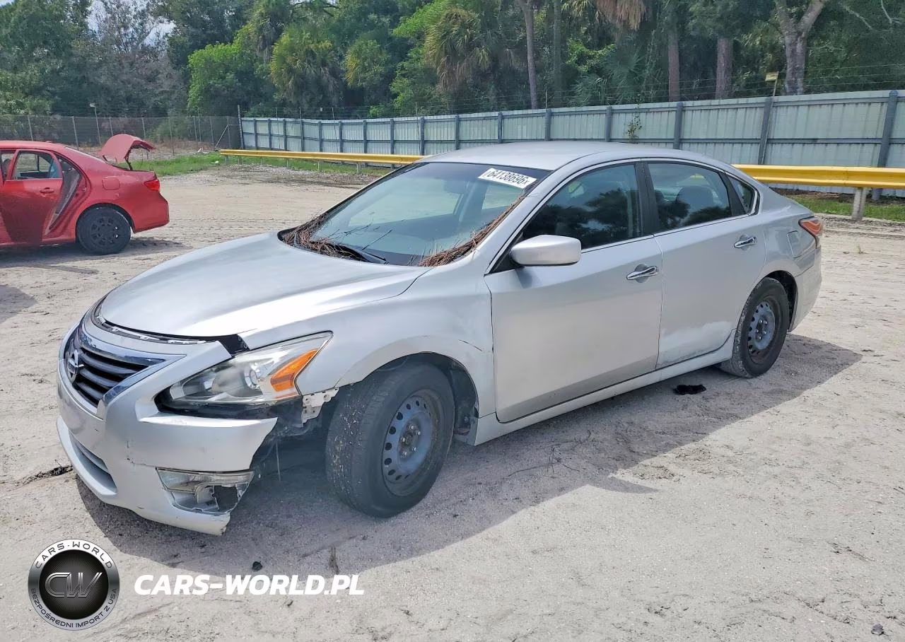 2015 Nissan Altima 2.5 S – zdjęcie 1 z 12