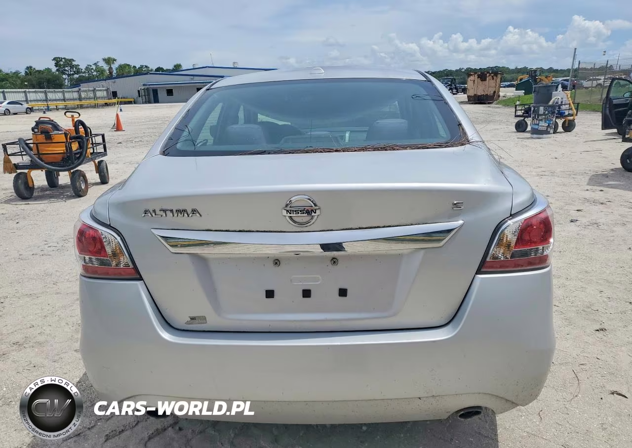 2015 Nissan Altima 2.5 S VIN:1N4AL3AP3FN332010 - 6