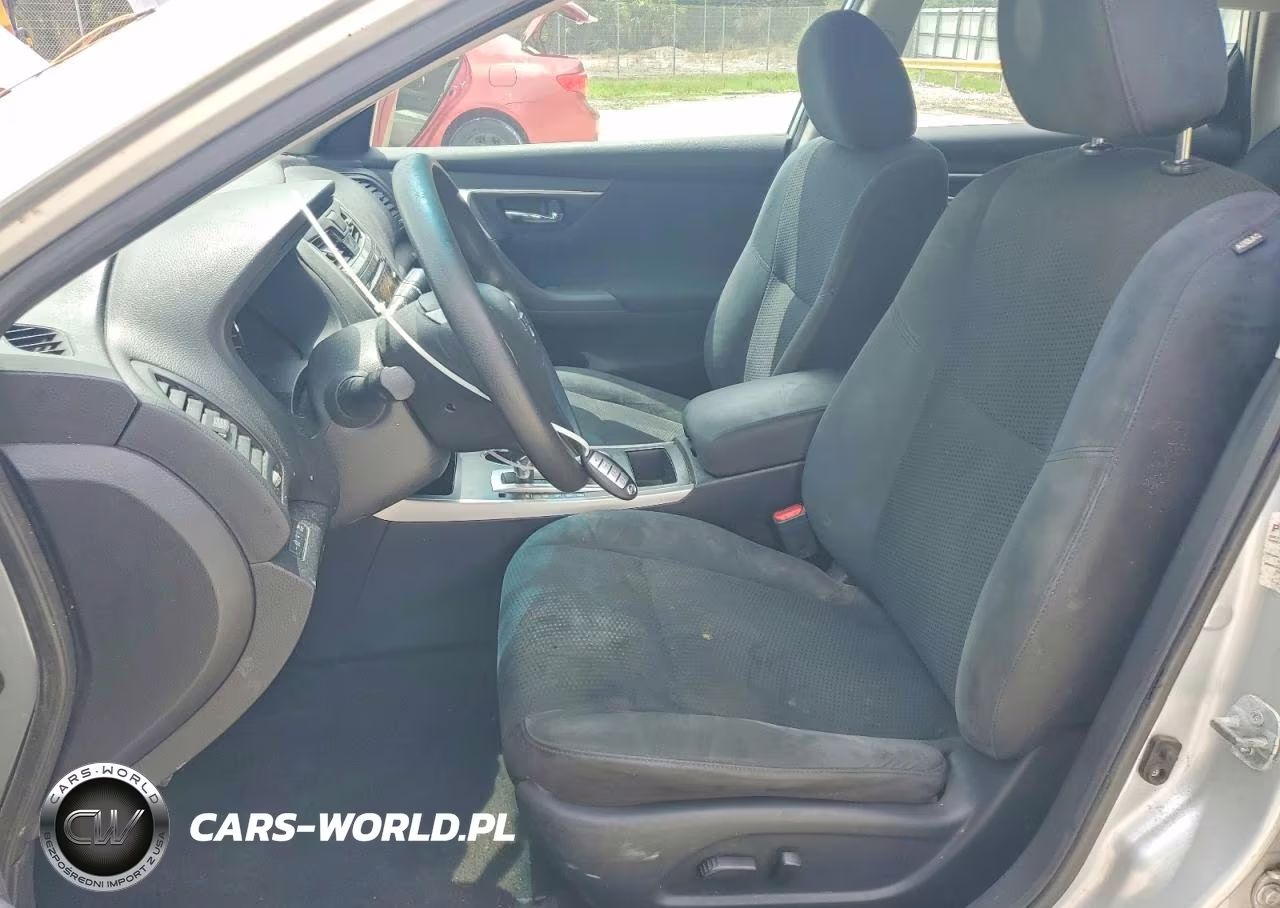 2015 Nissan Altima 2.5 S VIN:1N4AL3AP3FN332010 - 7