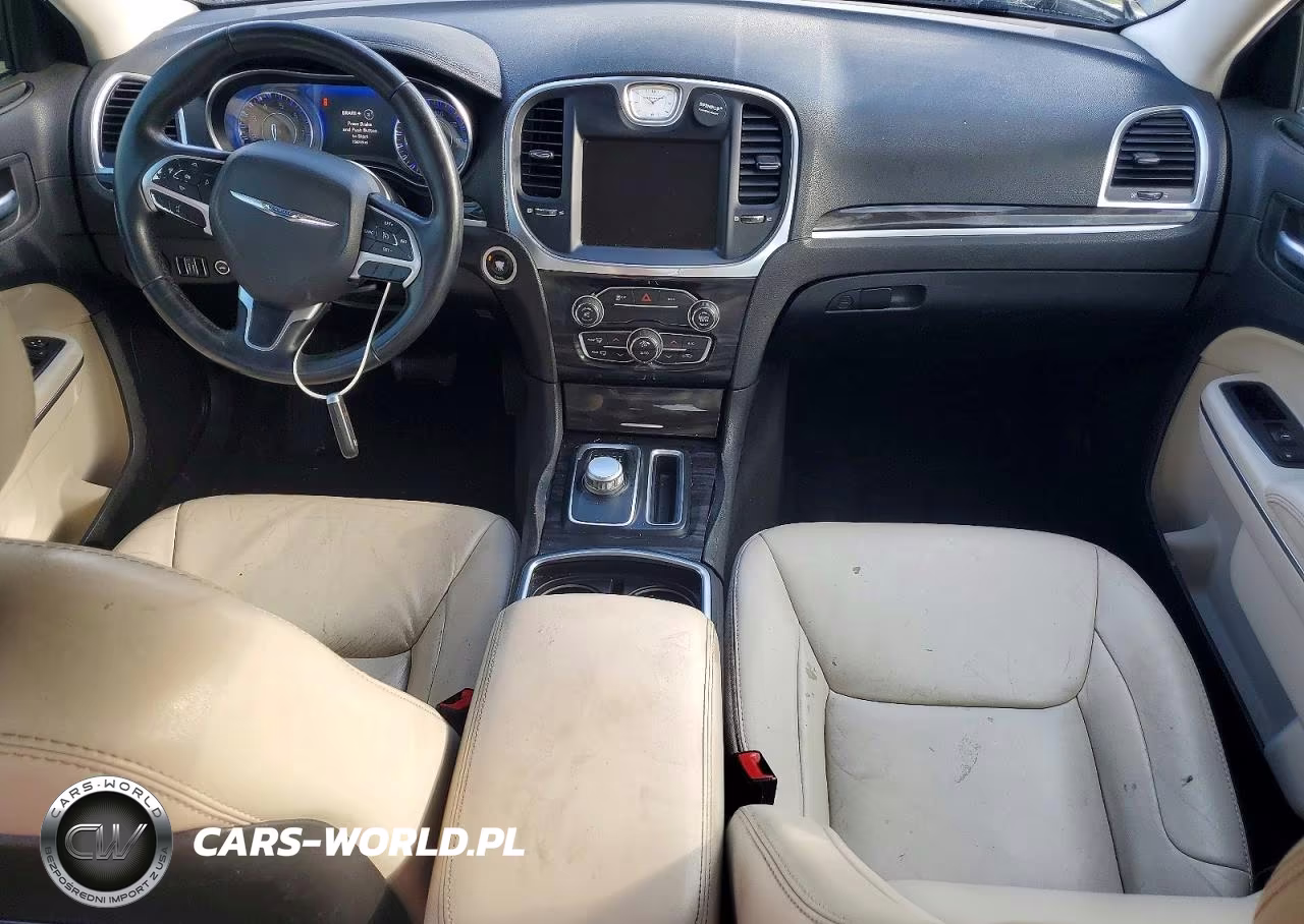 2015 Chrysler 300 Limited VIN:2C3CCAAG8FH893713 - 8