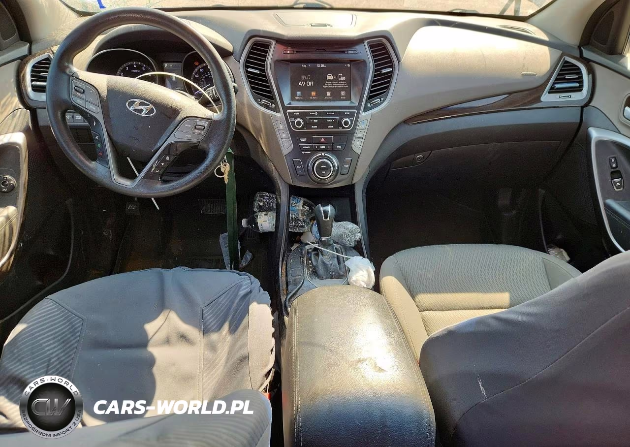 2017 Hyundai Santa Fe Se VIN:KM8SM4HFXHU212627 - 8