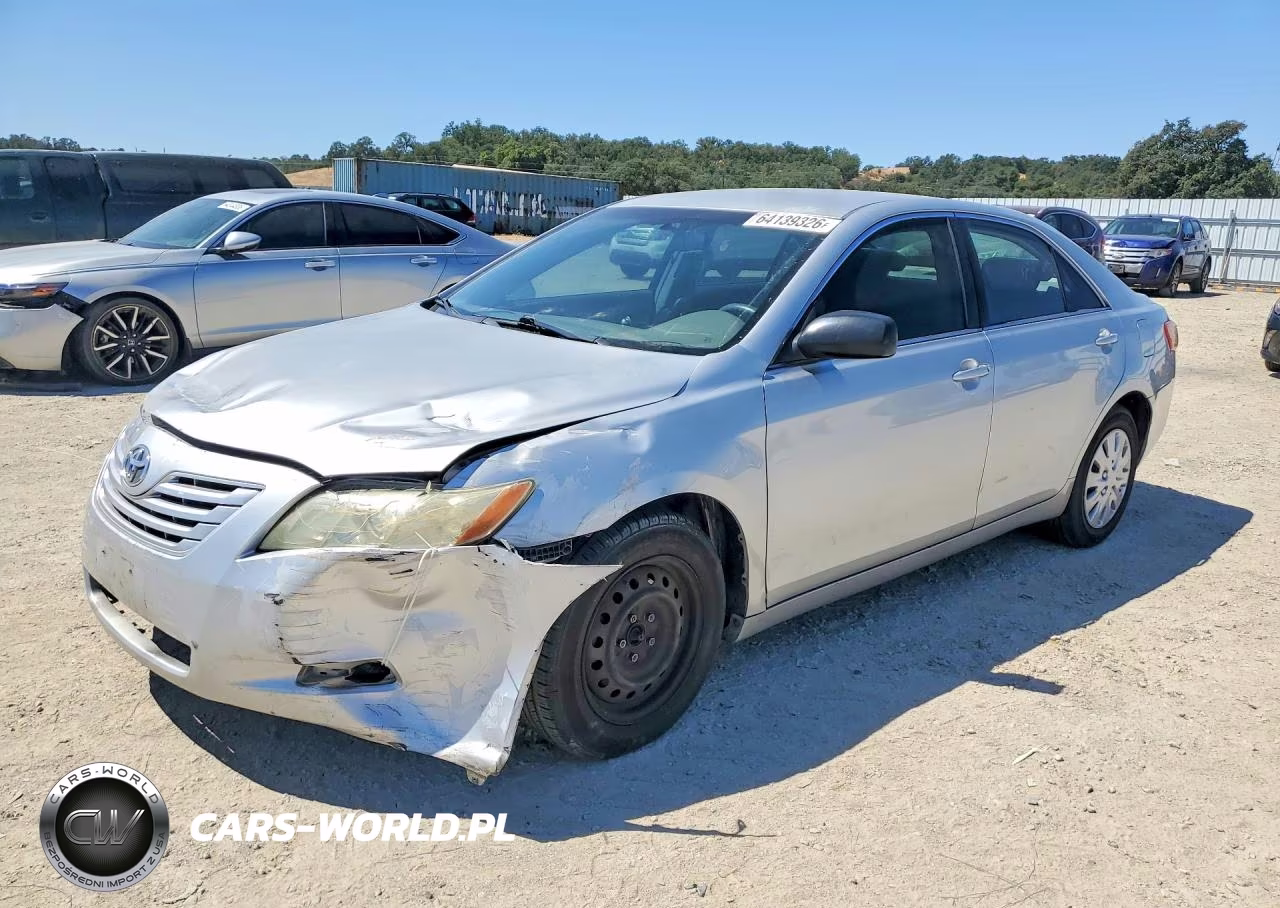 2007 Toyota Camry Le V6 – zdjęcie 1 z 12