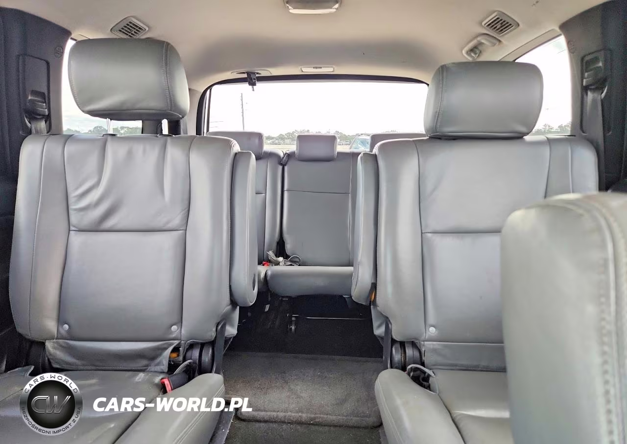 2011 Toyota Sequoia Sr5 VIN:5TDZM5G17BS003159 - 10