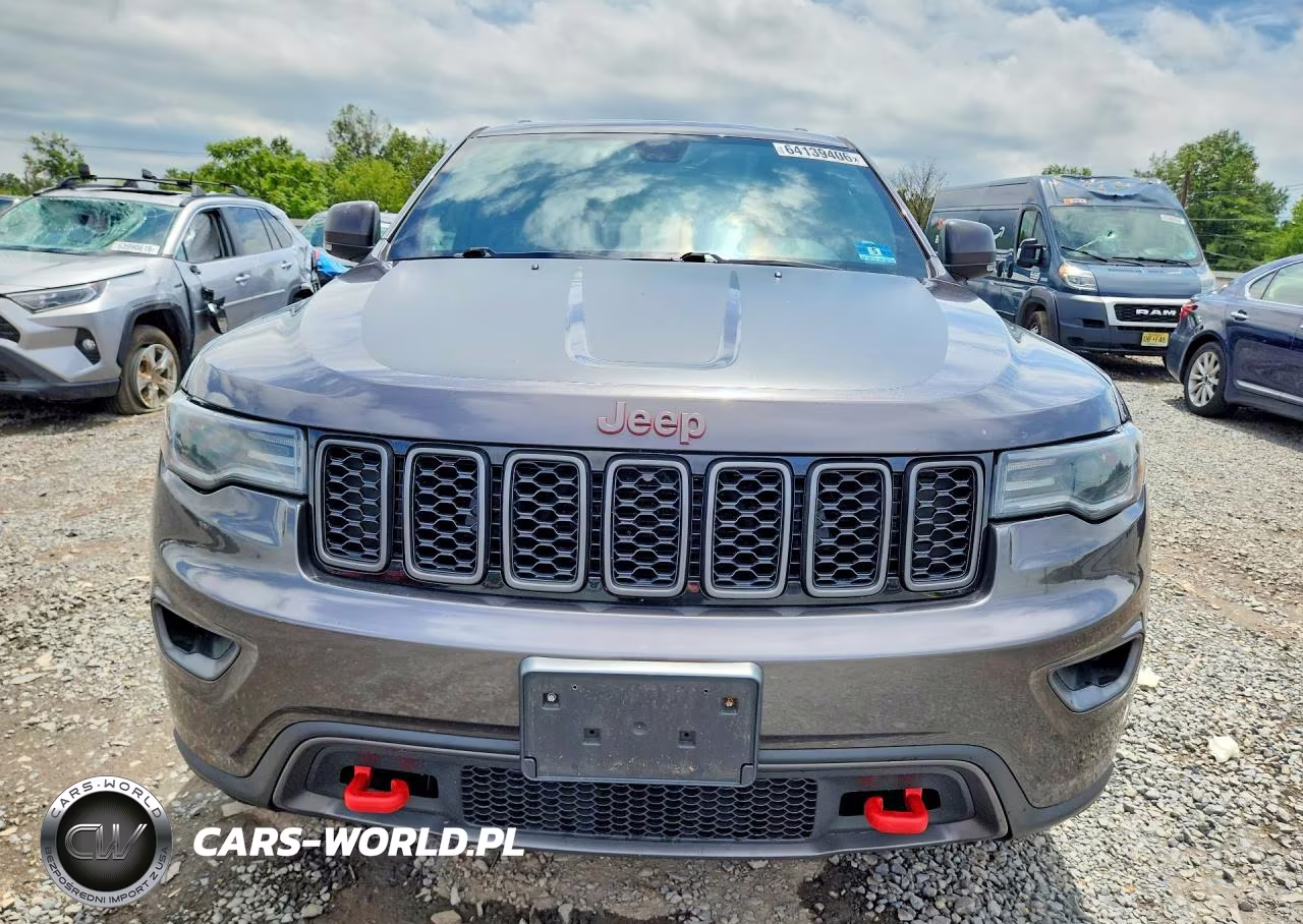 2018 Jeep Grand Cherokee Trailhawk VIN:1C4RJFLG6JC336798 - 5