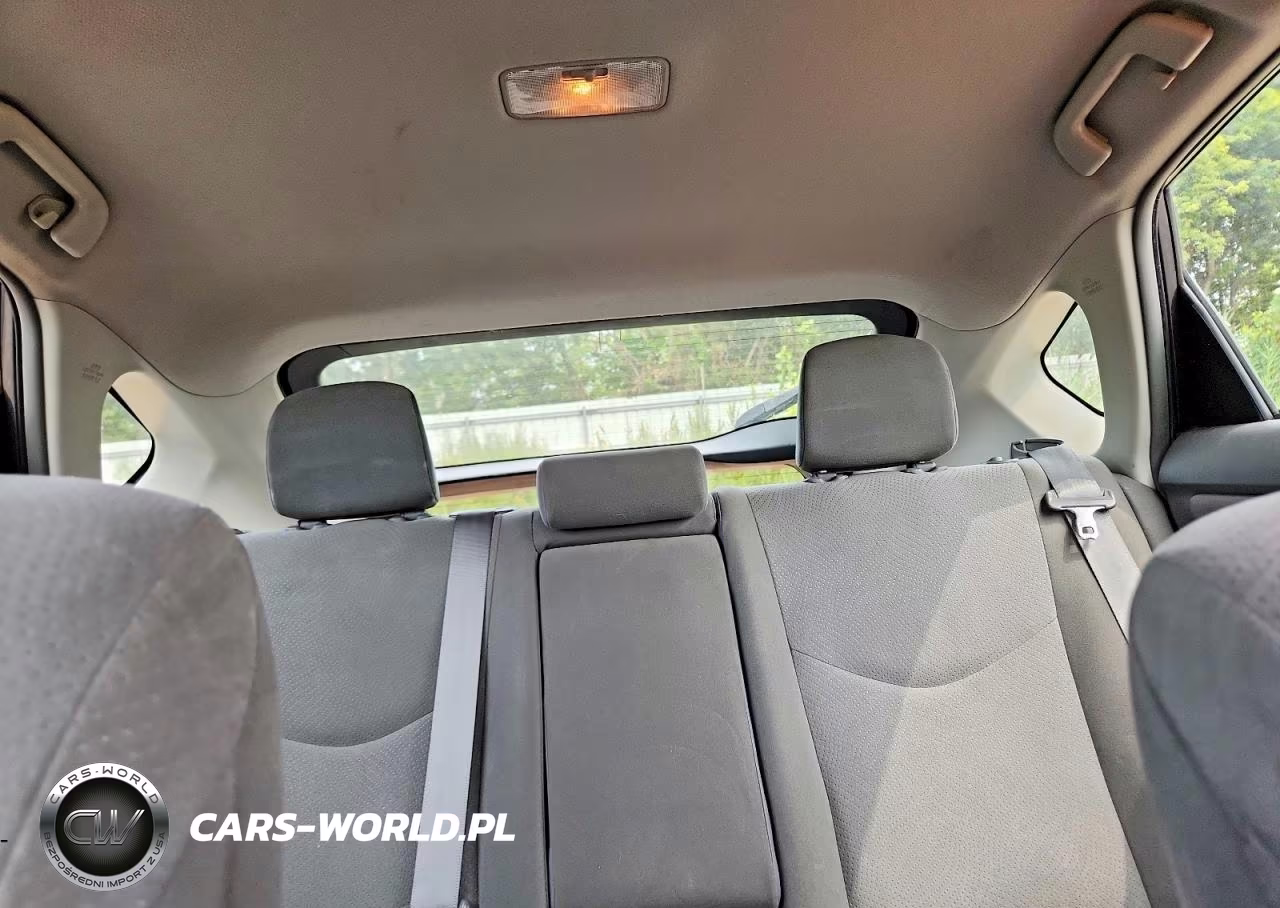 2011 Toyota Prius Two VIN:JTDKN3DU9B1384303 - 10