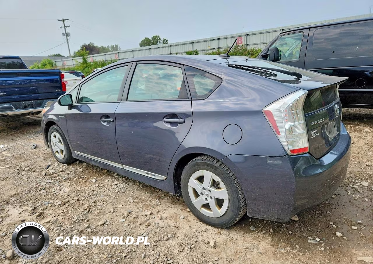 2011 Toyota Prius Two VIN:JTDKN3DU9B1384303 - 2