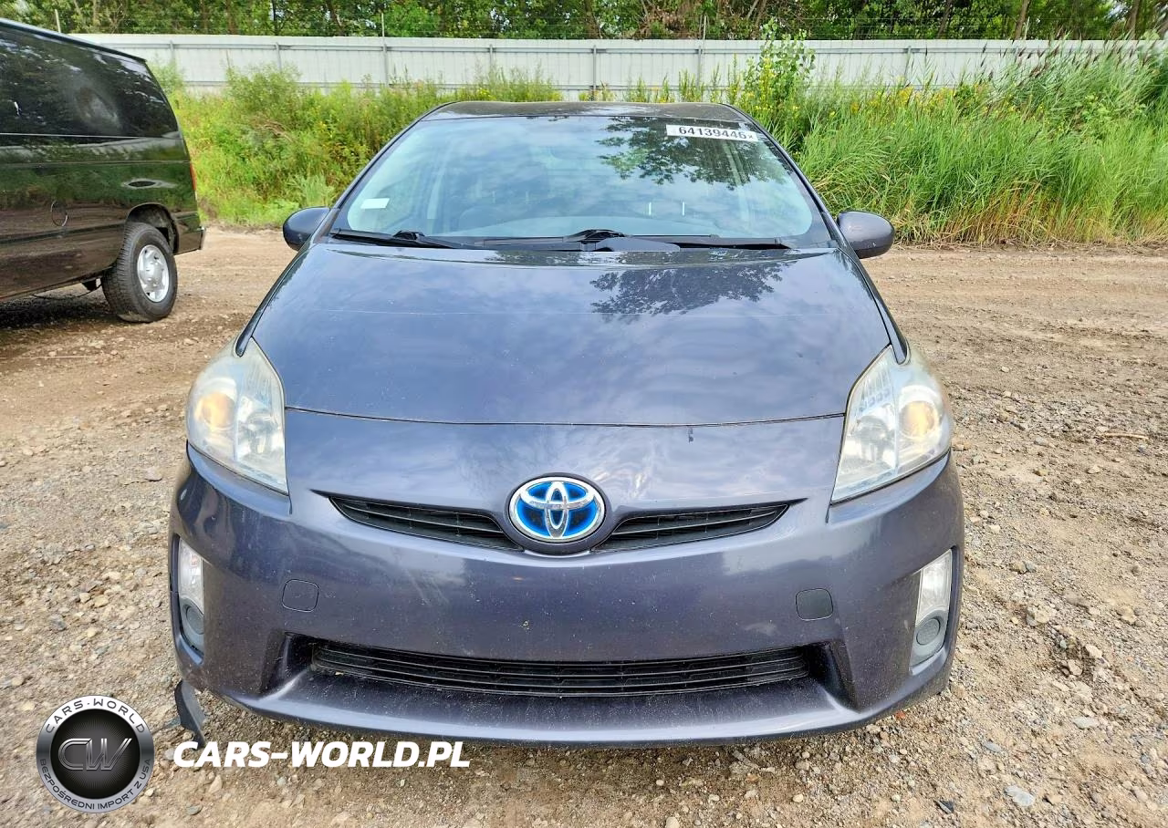 2011 Toyota Prius Two VIN:JTDKN3DU9B1384303 - 5