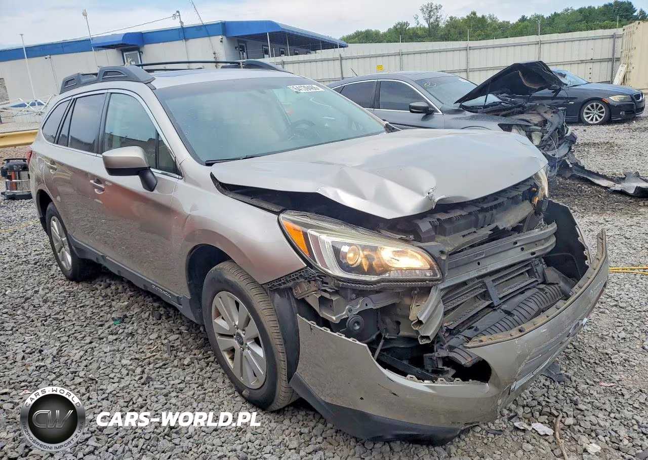 2015 Subaru Outback 2.5I Premium VIN:4S4BSBDC0F3350833 - 4