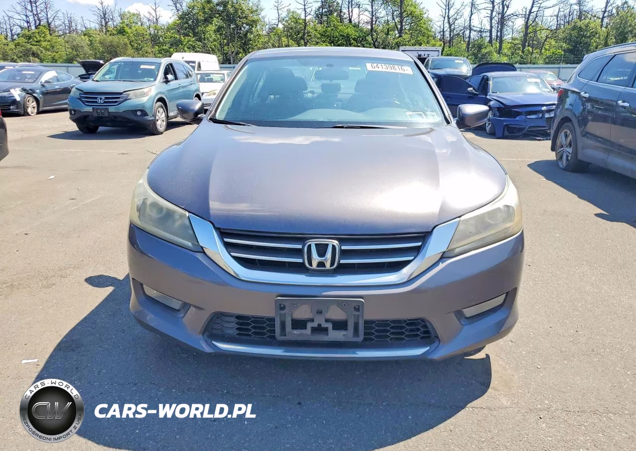 2014 Honda Accord Sport VIN:1HGCR2F5XEA102460 - 5