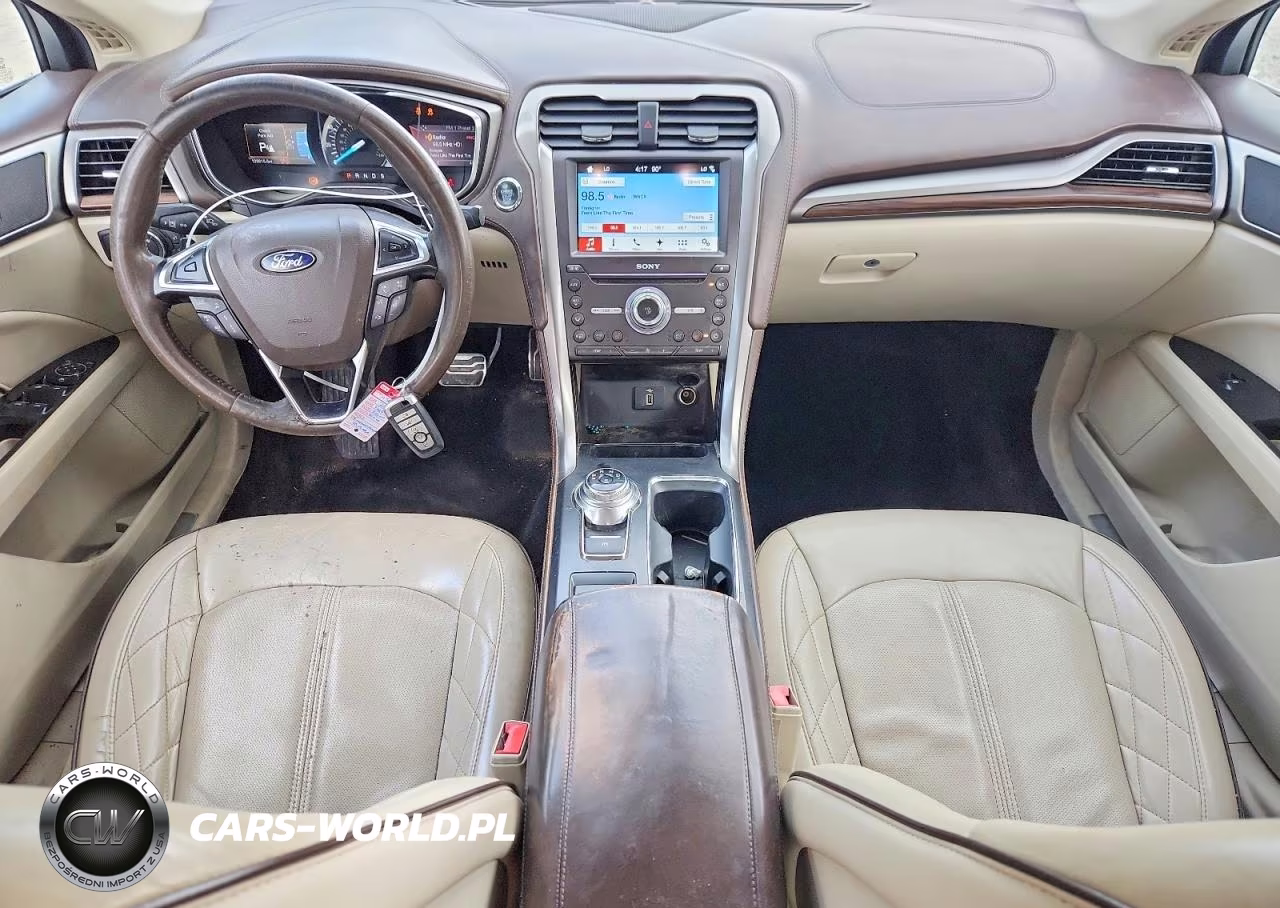 2017 Ford Fusion Titanium VIN:3FA6P0D9XHR401510 - 8