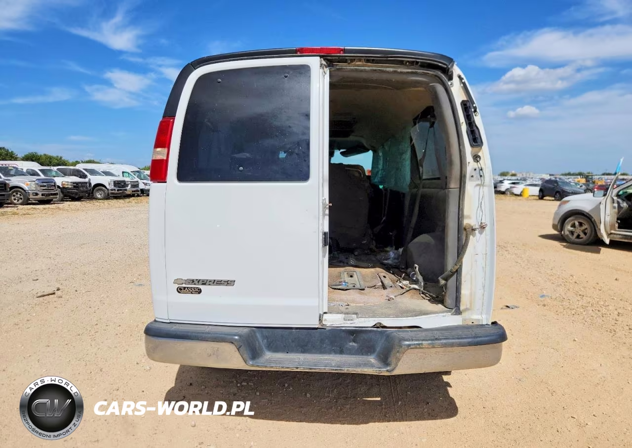 2019 Chevrolet Express G3500 Lt VIN:1GAZGPFG9K1220257 - 10