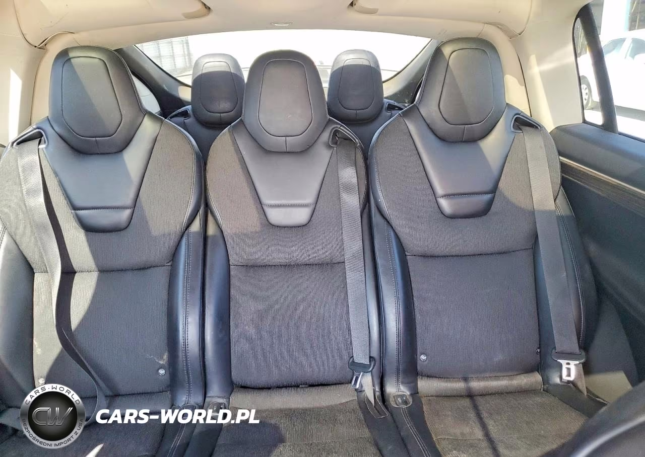 2016 Tesla Model X VIN:5YJXCAE26GF016222 - 10
