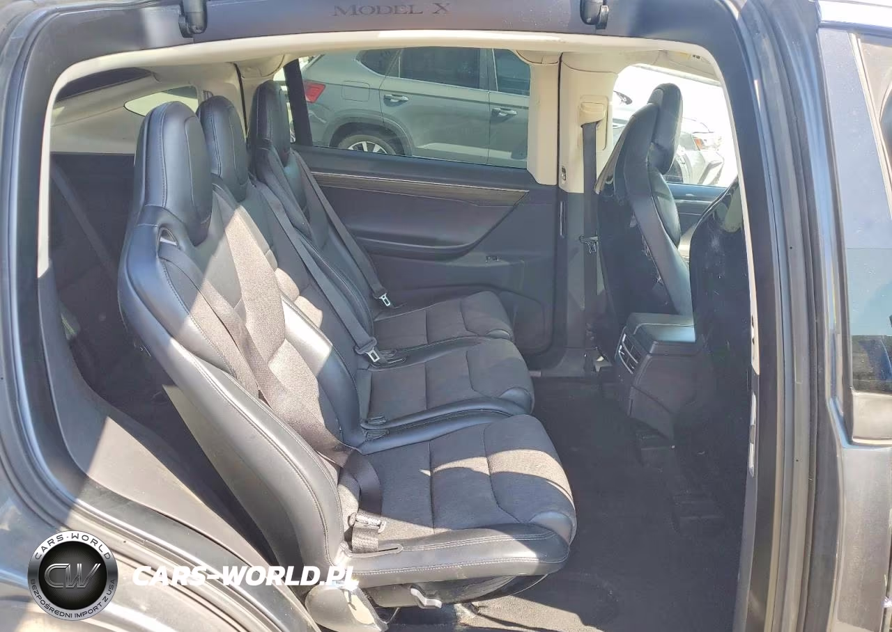 2016 Tesla Model X VIN:5YJXCAE26GF016222 - 11