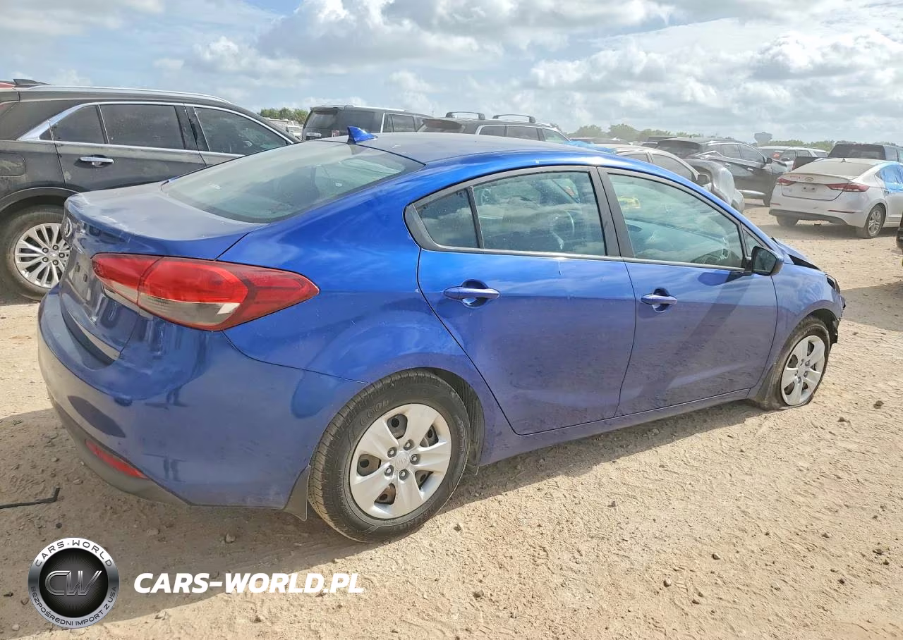 2017 Kia Forte Lx VIN:3KPFK4A70HE113988 - 3
