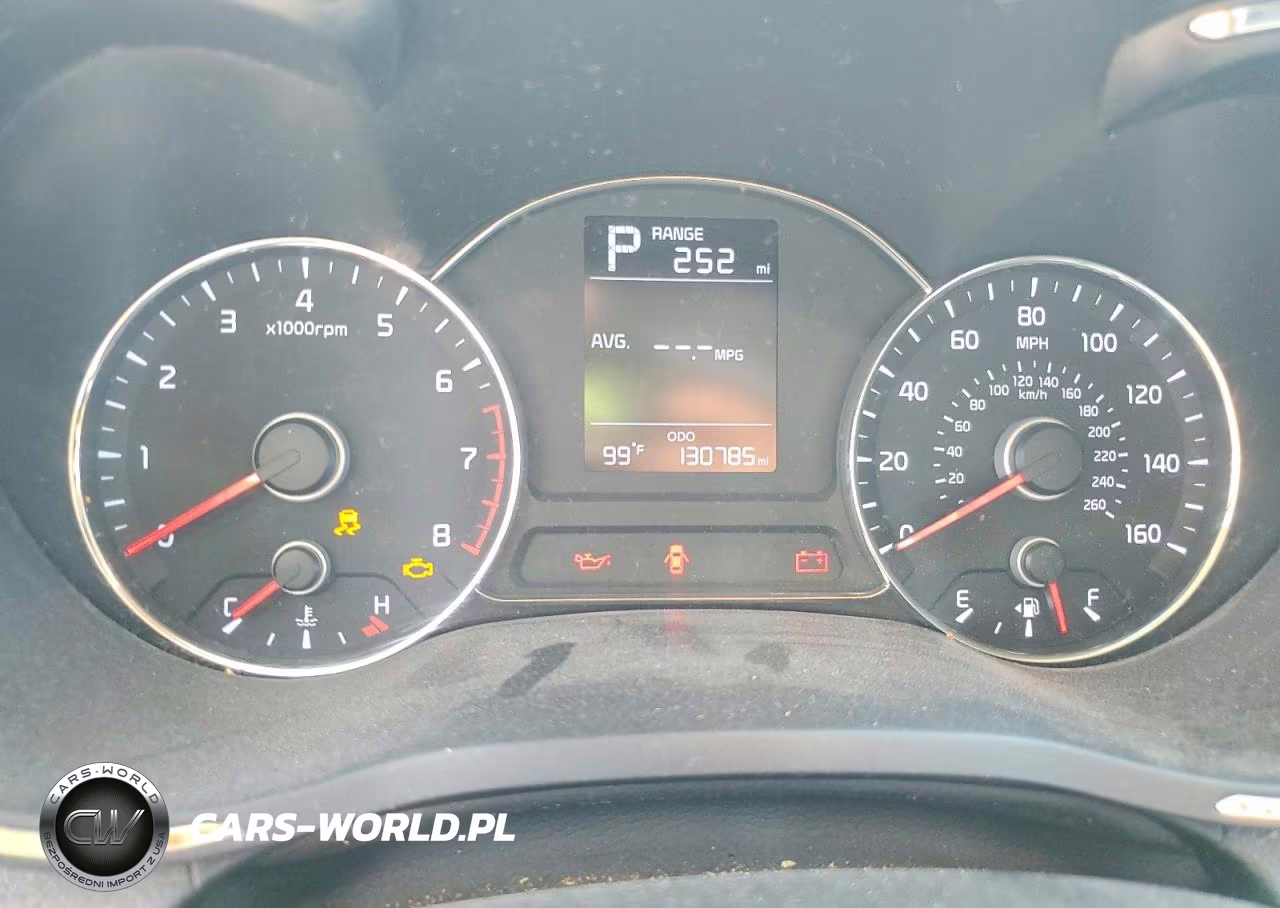 2017 Kia Forte Lx VIN:3KPFK4A70HE113988 - 9