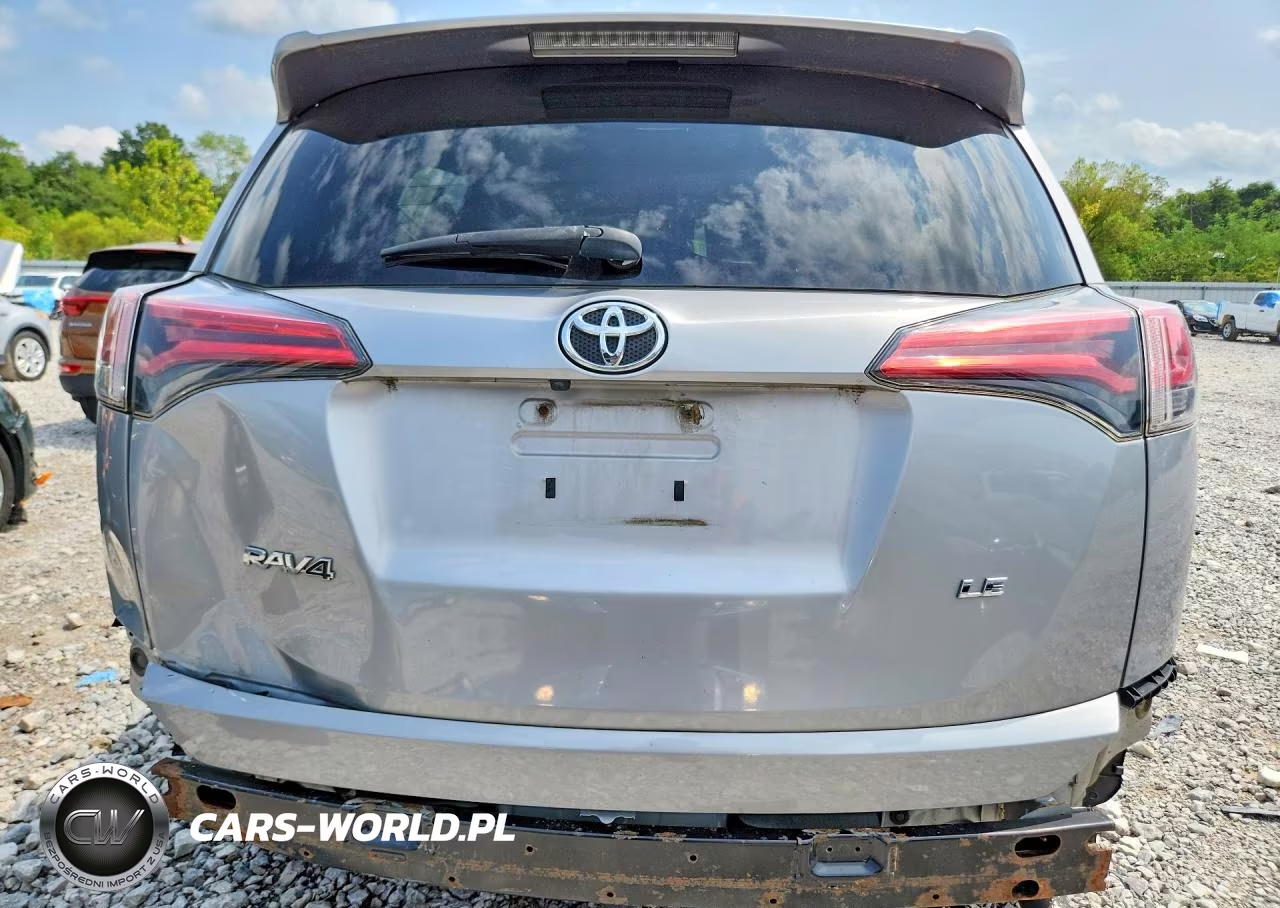 2018 Toyota Rav4 Le VIN:2T3ZFREV3JW426194 - 6