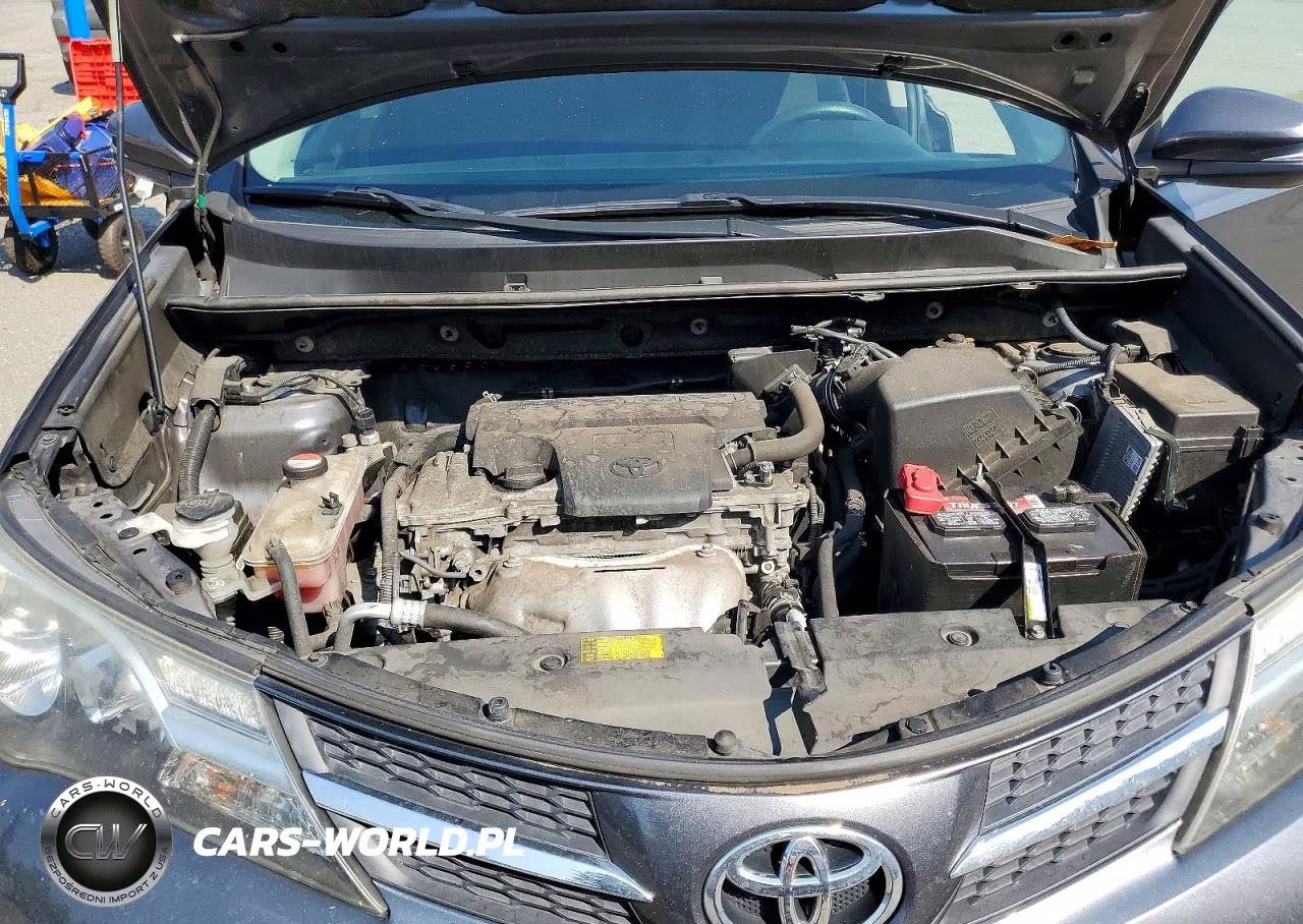 2015 Toyota Rav4 Xle VIN:JTMRFREV1FD120907 - 12