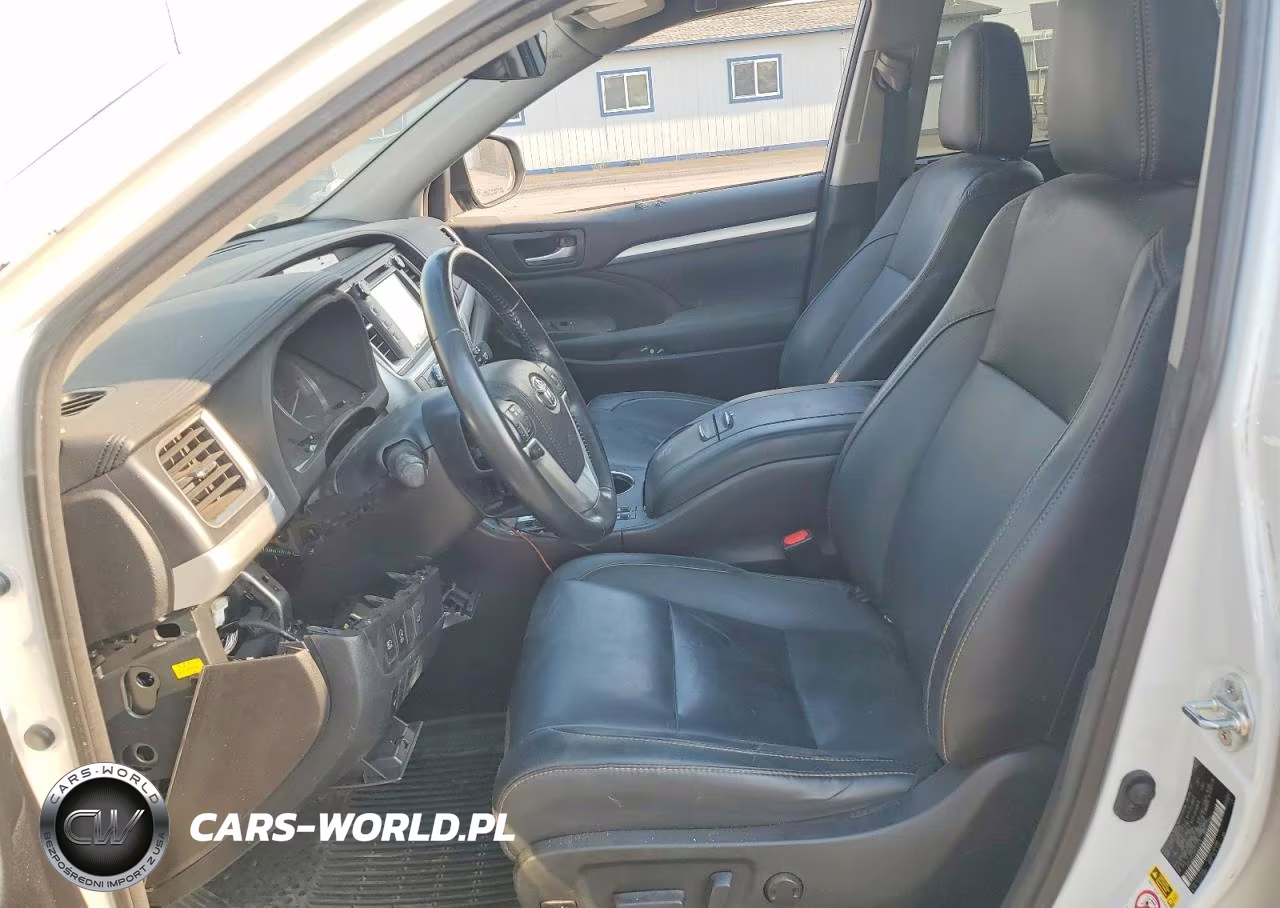 2017 Toyota Highlander Xle VIN:5TDJZRFH9HS513476 - 7