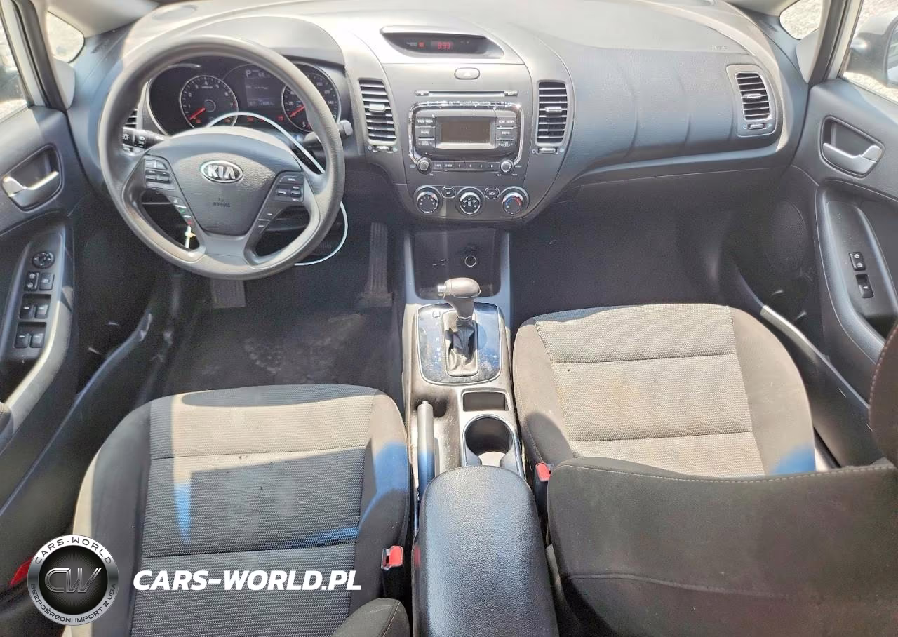 2018 Kia Forte Lx VIN:3KPFK4A71JE188804 - 8