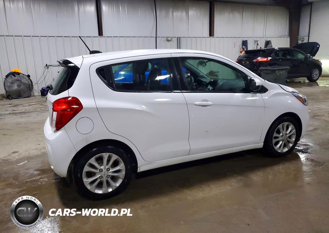 2019 Chevrolet Spark 1Lt VIN:KL8CD6SA0KC753368 - 3