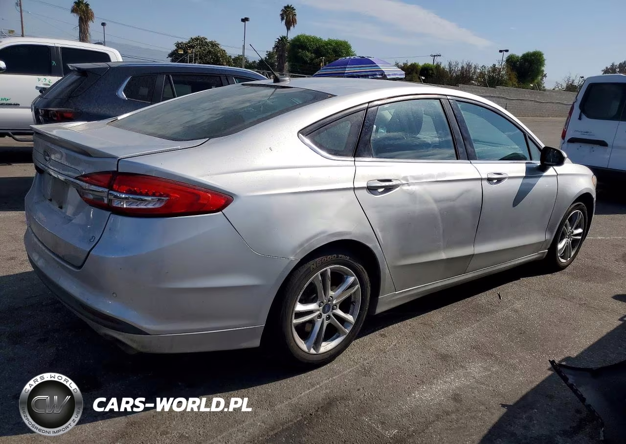 2017 Ford Fusion Se Hybrid VIN:3FA6P0LU4HR165250 - 3