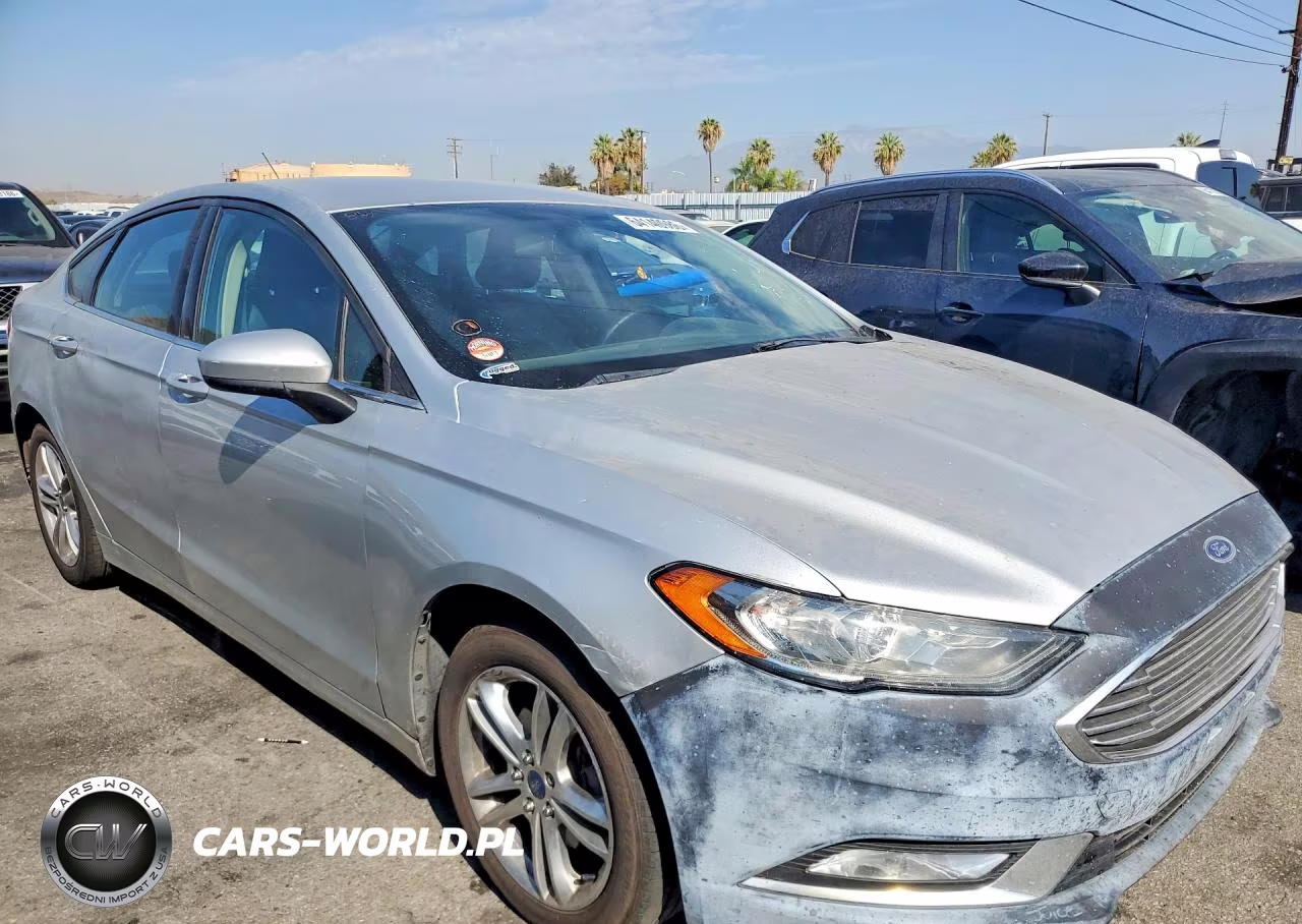 2017 Ford Fusion Se Hybrid VIN:3FA6P0LU4HR165250 - 4