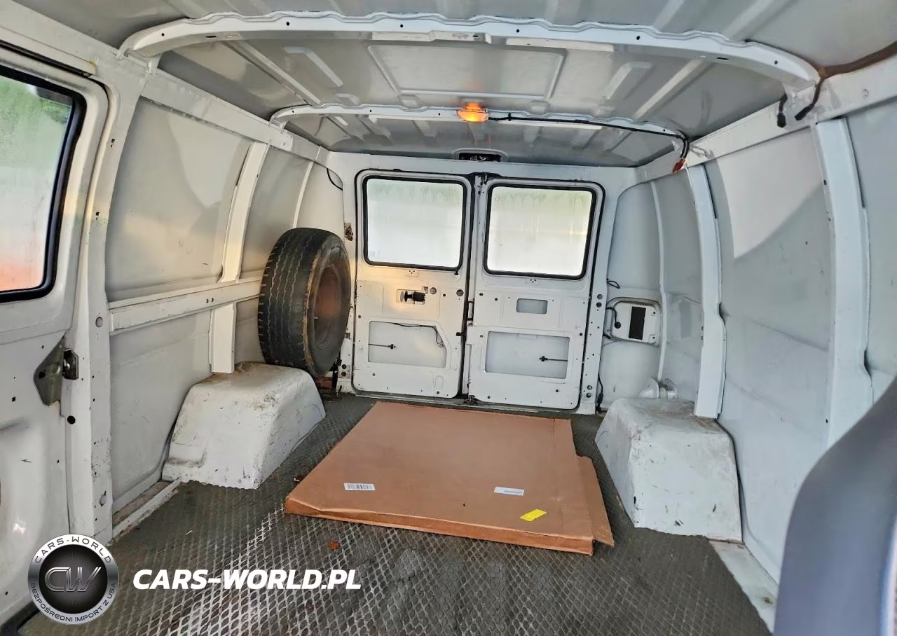 1996 Dodge Ram Van B1500 VIN:2B7HB11Y3TK171304 - 10