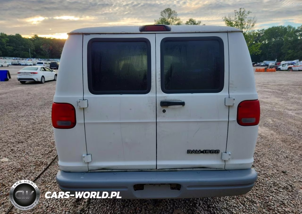 1996 Dodge Ram Van B1500 VIN:2B7HB11Y3TK171304 - 6