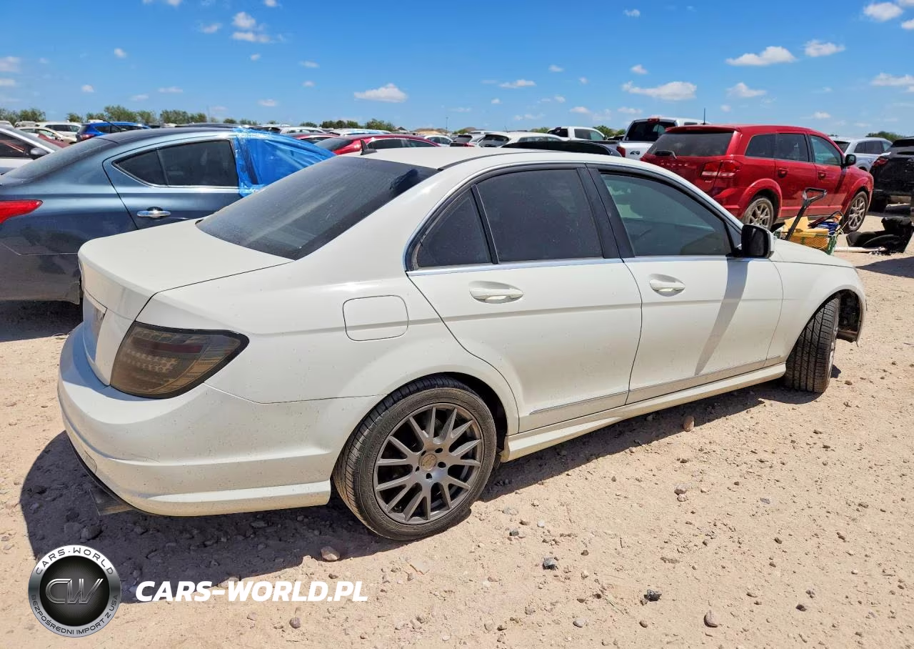 2009 Mercedes-Benz C 300 VIN:WDDGF54X39R041254 - 3
