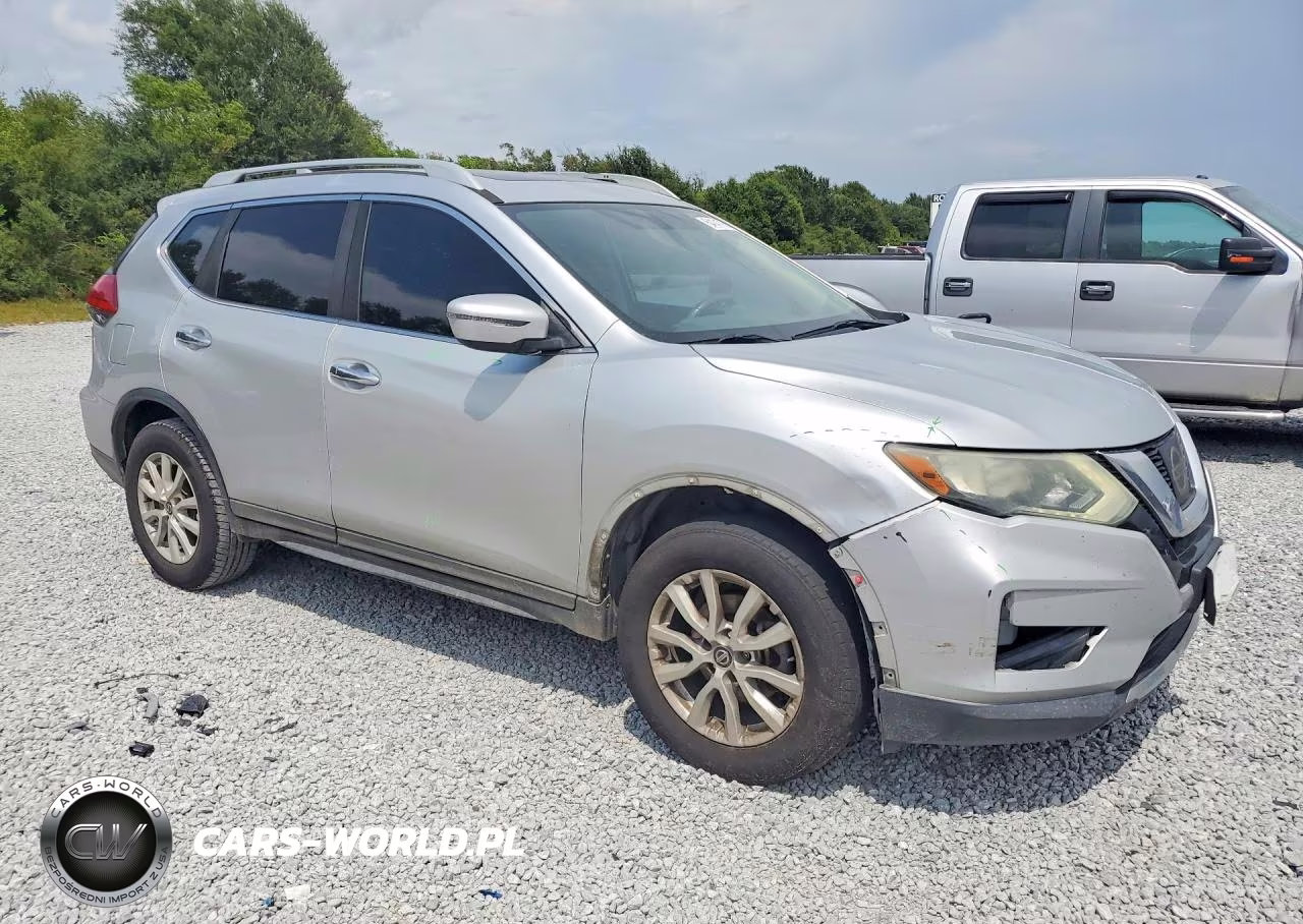 2017 Nissan Rogue Sv VIN:5N1AT2MV2HC846066 - 4