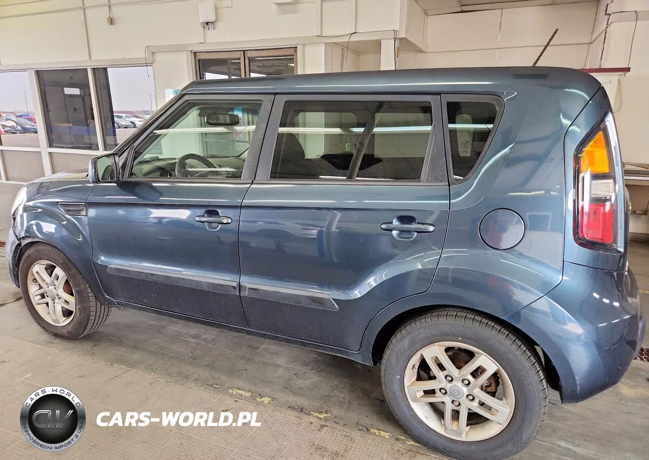 2011 Kia Soul + VIN:KNDJT2A22B7219124 - 2
