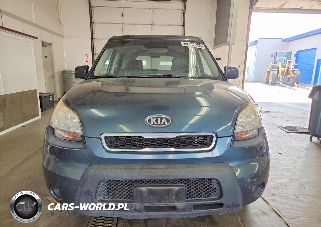 2011 Kia Soul + VIN:KNDJT2A22B7219124 - 5