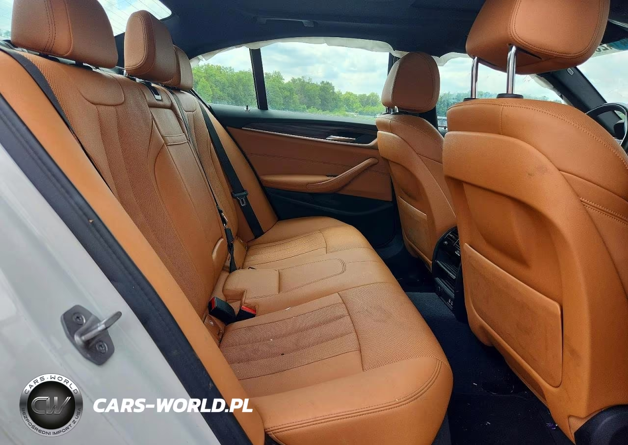 2022 BMW 530 Xi VIN:WBA13BJ09NWX57079 - 10