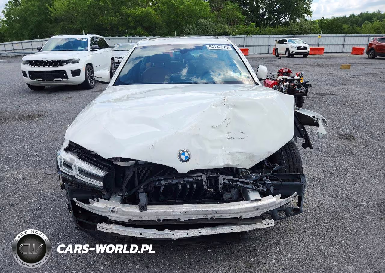 2022 BMW 530 Xi VIN:WBA13BJ09NWX57079 - 5