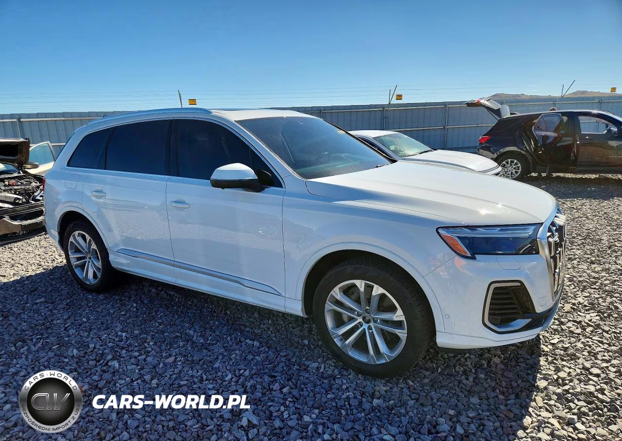 2025 Audi Q7 Premium Plus VIN:WA1LCBF71SD000941 - 4