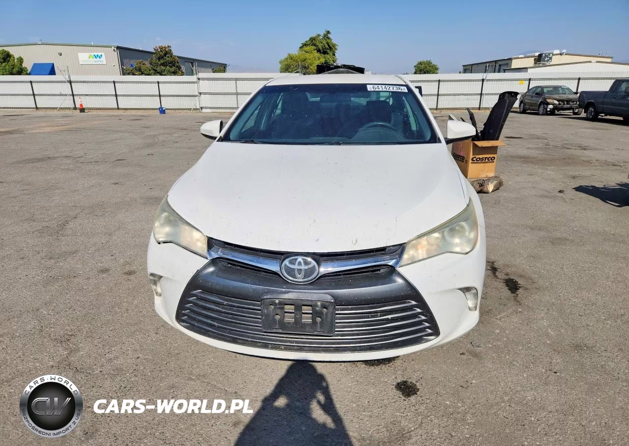 2016 Toyota Camry Le VIN:4T4BF1FK3GR553025 - 5