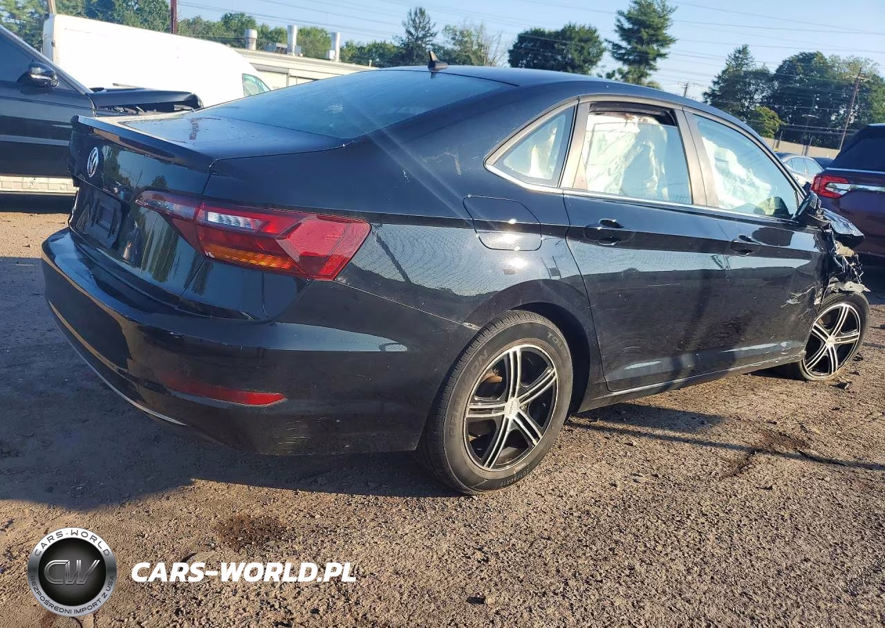 2019 Volkswagen Jetta S VIN:3VWC57BU1KM184546 - 3