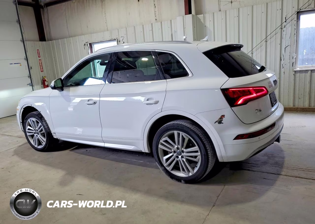 2018 Audi Q5 Prestige VIN:WA1CNAFY5J2151823 - 2