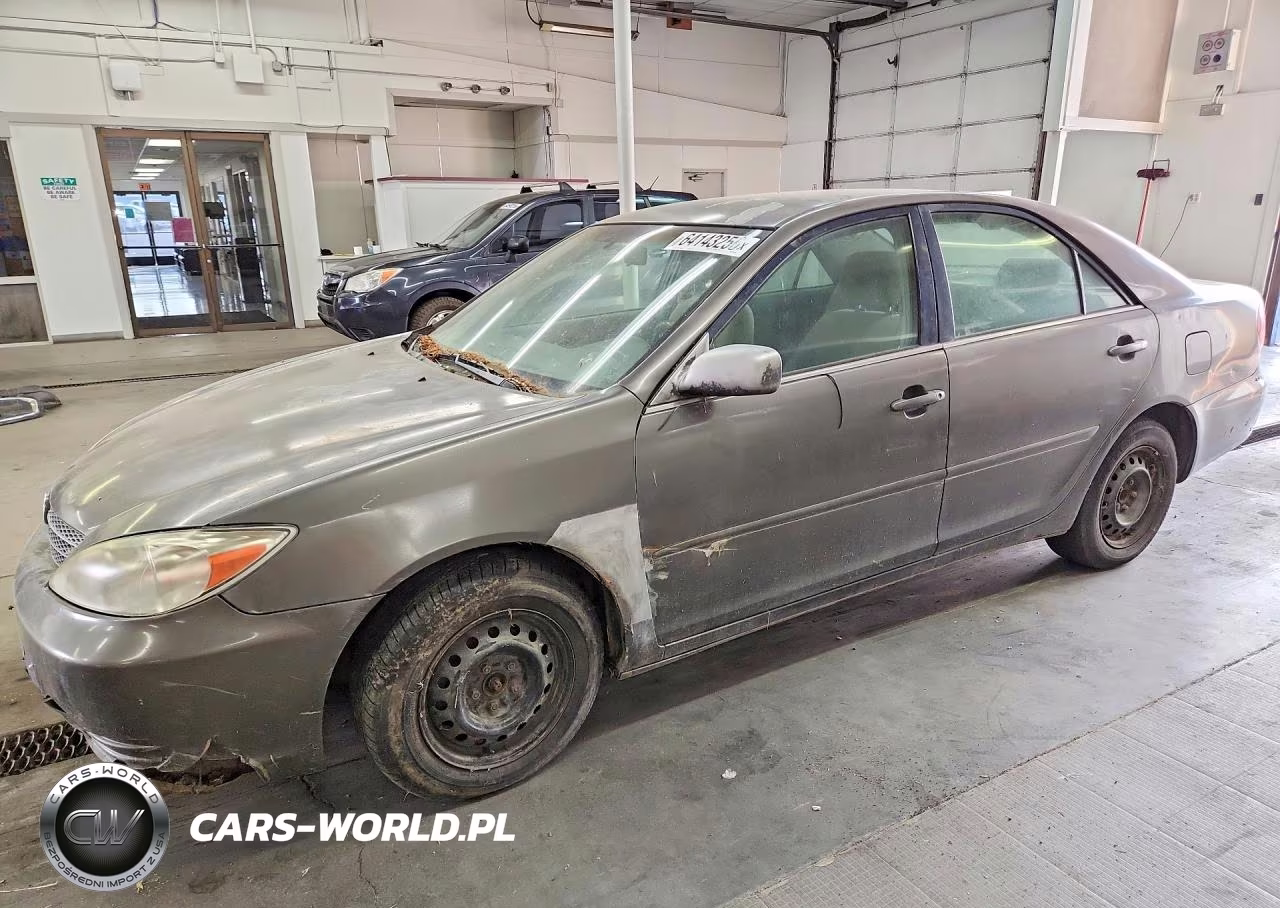 2003 Toyota Camry Le – zdjęcie 1 z 12