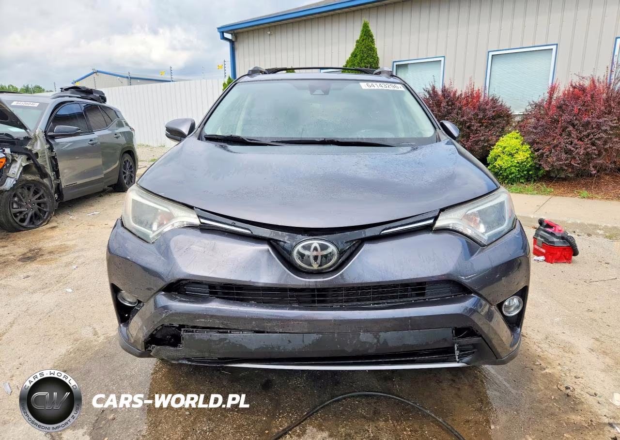 2018 Toyota Rav4 Xle VIN:JTMWFREV1JJ201516 - 5