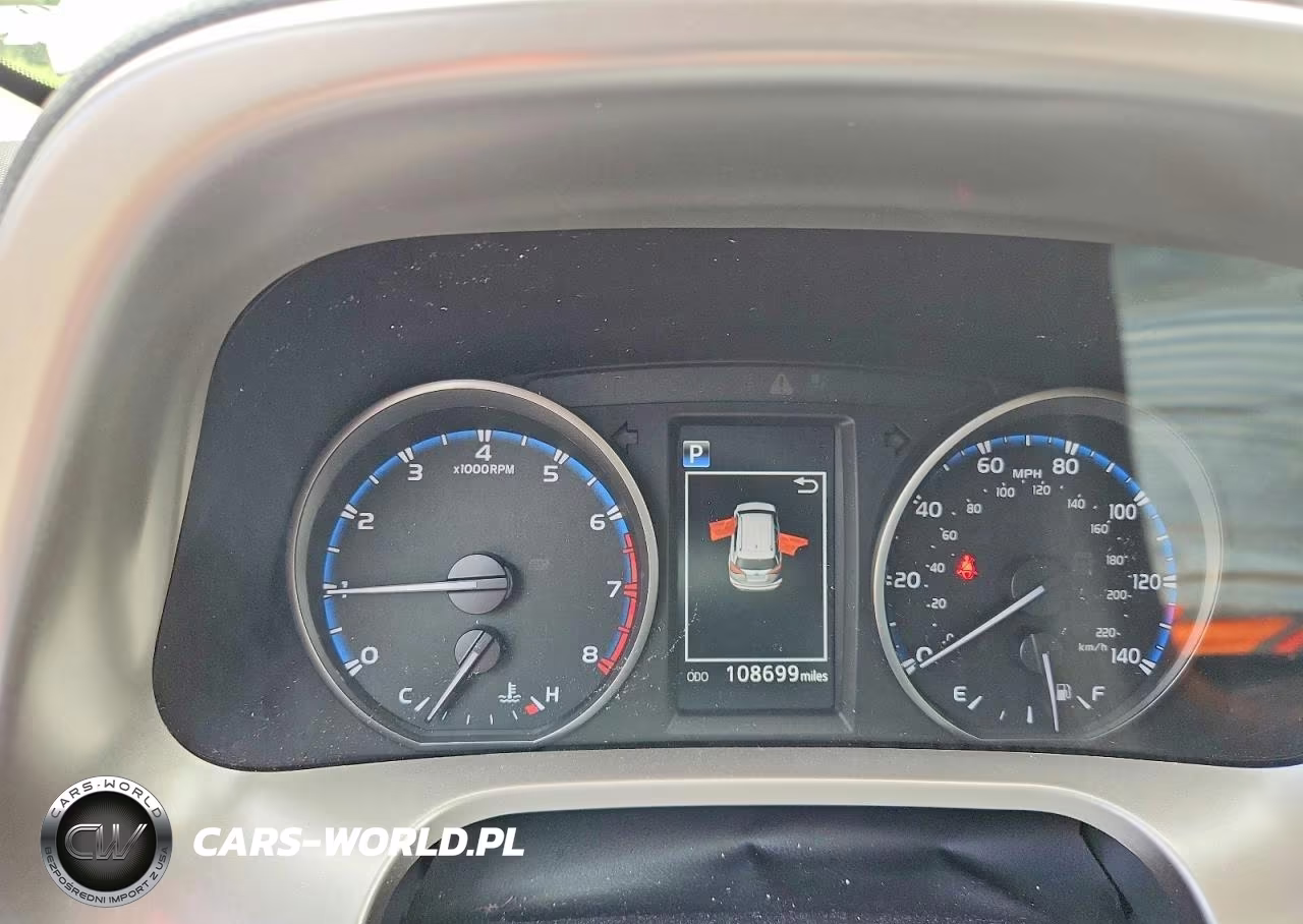 2018 Toyota Rav4 Xle VIN:JTMWFREV1JJ201516 - 9