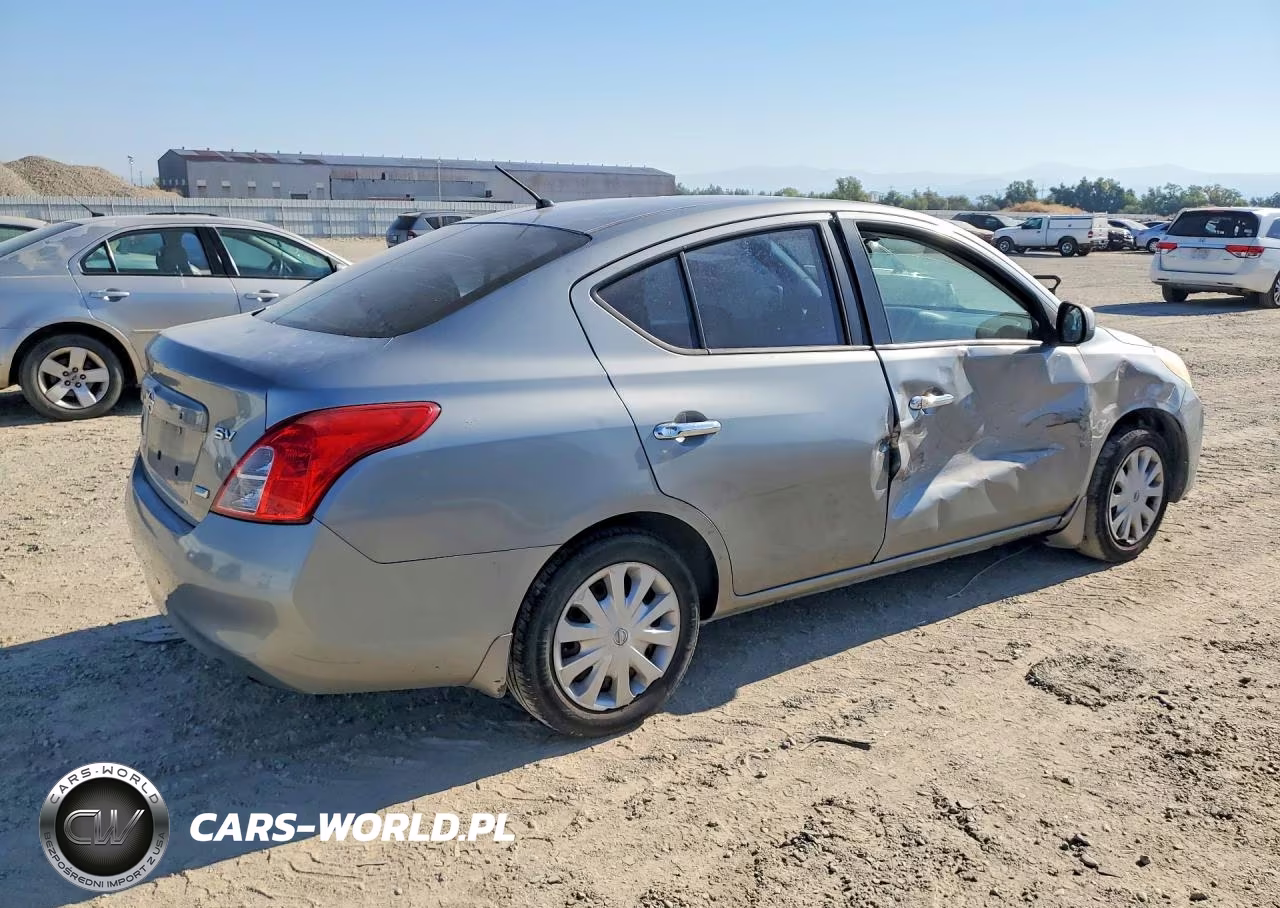 2012 Nissan Versa 1.6 S VIN:3N1CN7AP4CL936801 - 3
