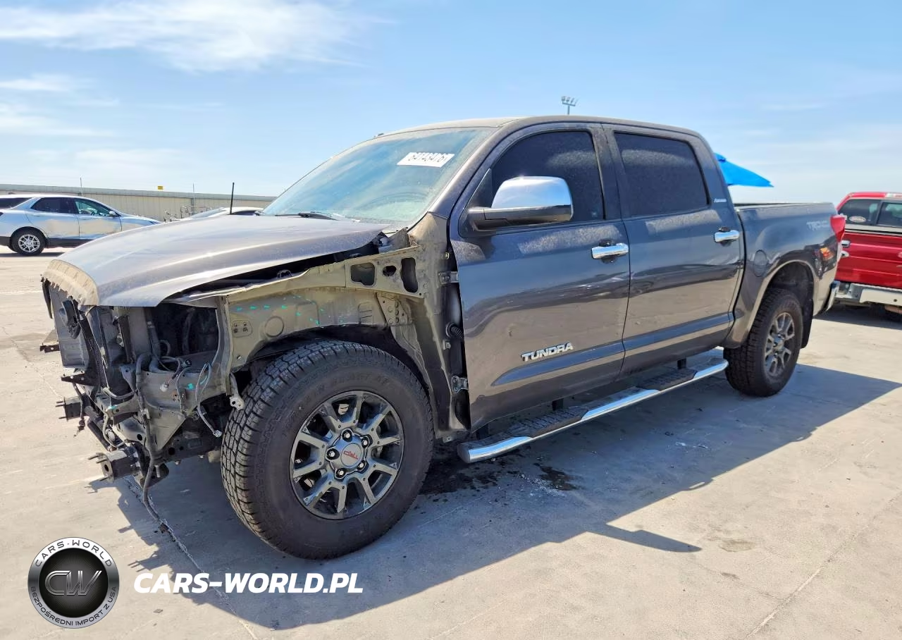 2013 Toyota Tundra Platinum