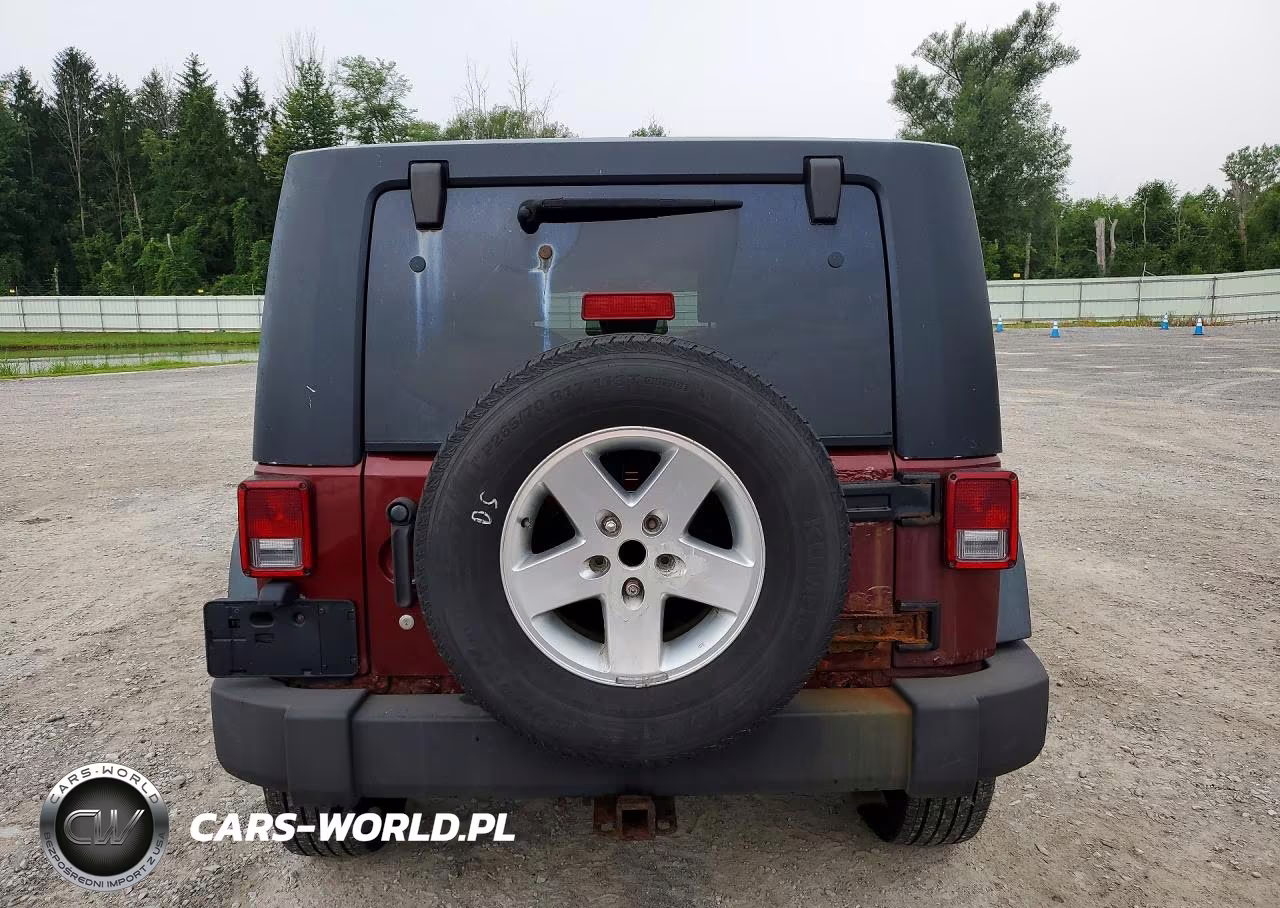 2010 Jeep Wrangler Unlimited Sport VIN:1J4BA3H12AL174182 - 6