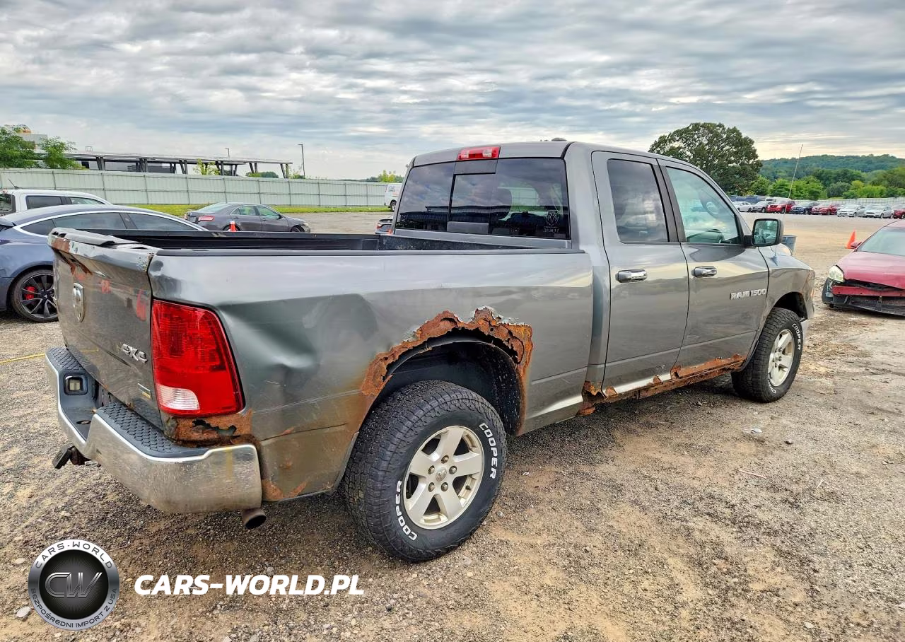 2011 Dodge Ram 1500 Slt VIN:1D7RV1GP7BS693924 - 3