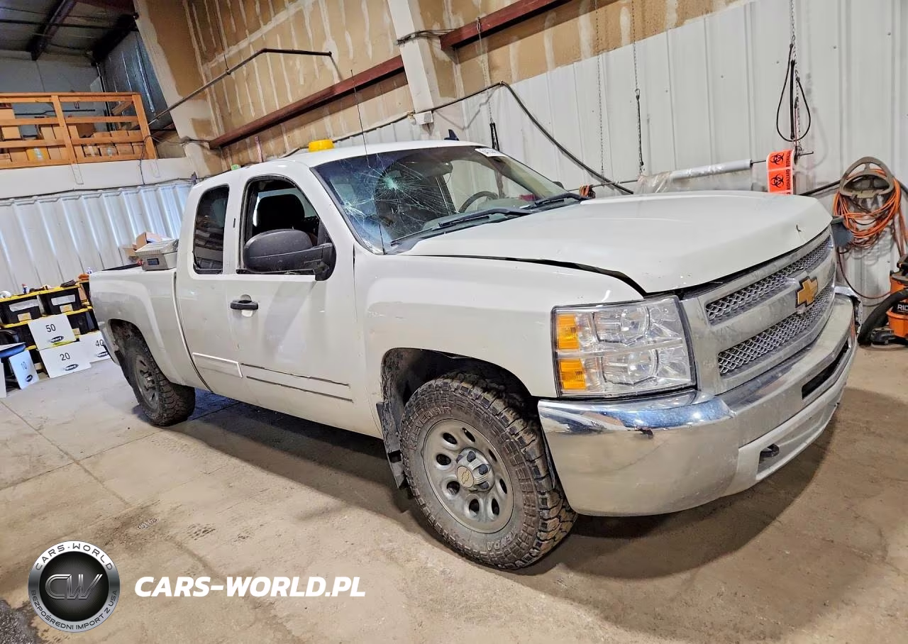 2012 Chevrolet Silverado K1500 Ls VIN:1GCRKREA4CZ315293 - 4