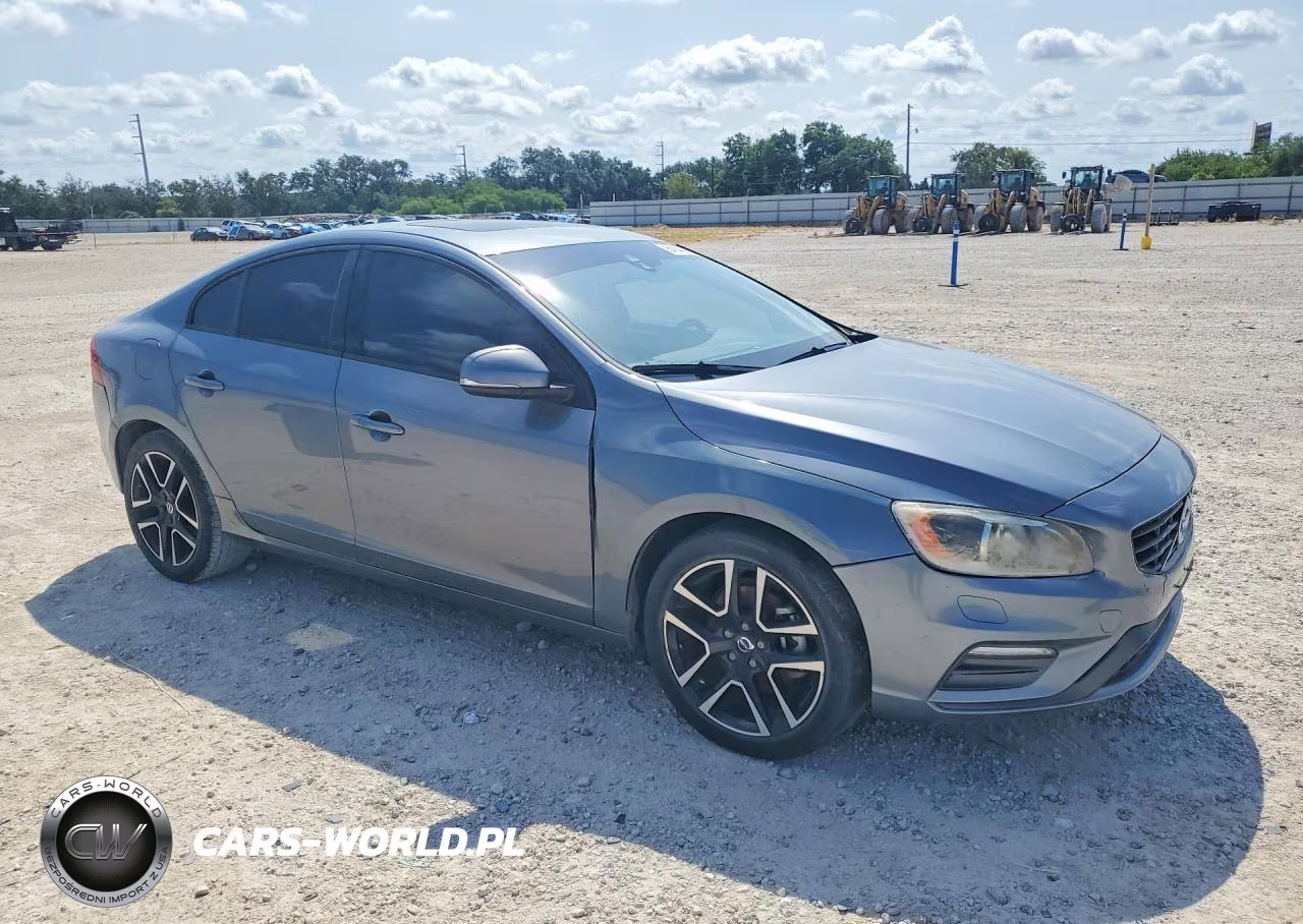 2017 Volvo S60 T5 VIN:YV126MFL6H2420677 - 4