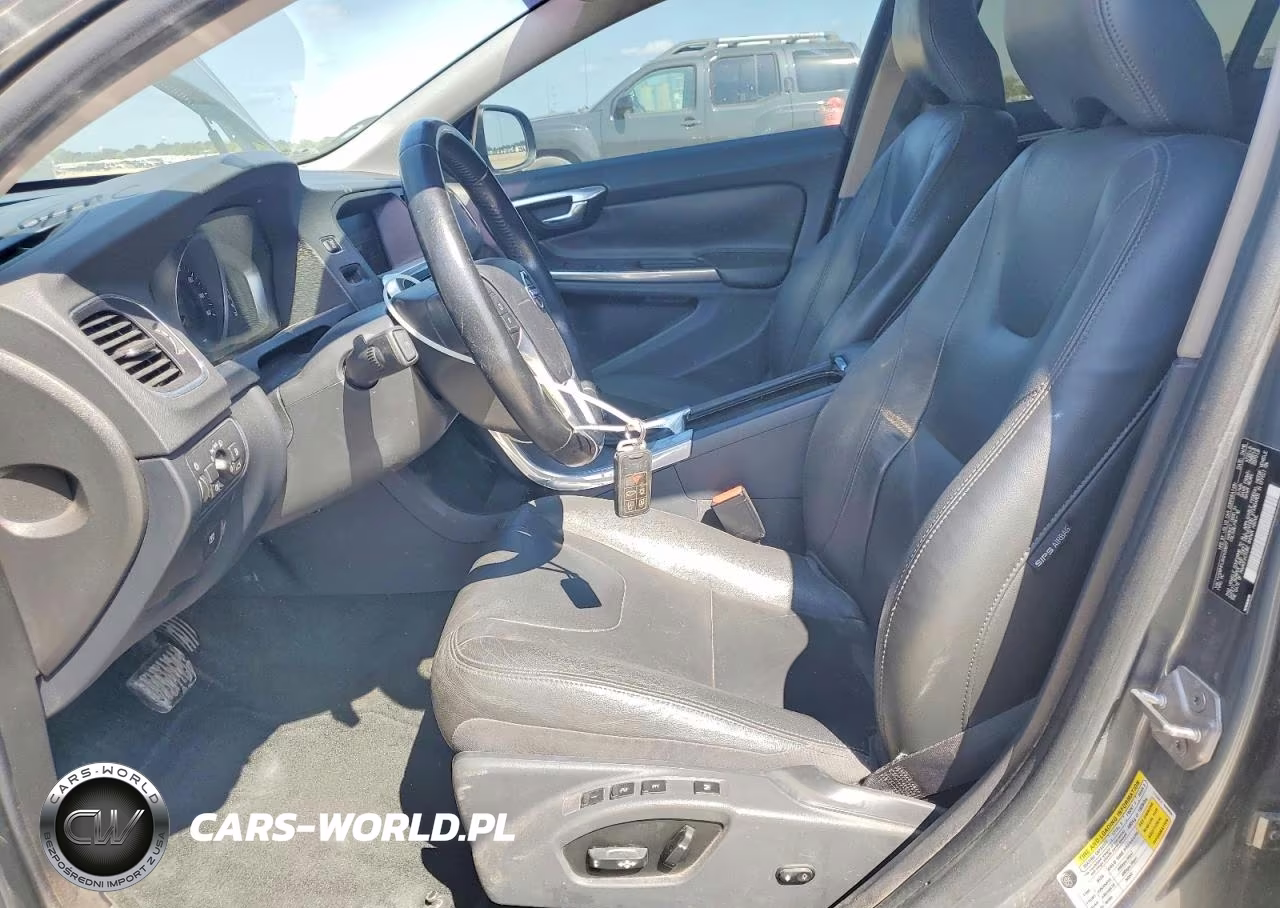 2017 Volvo S60 T5 VIN:YV126MFL6H2420677 - 7